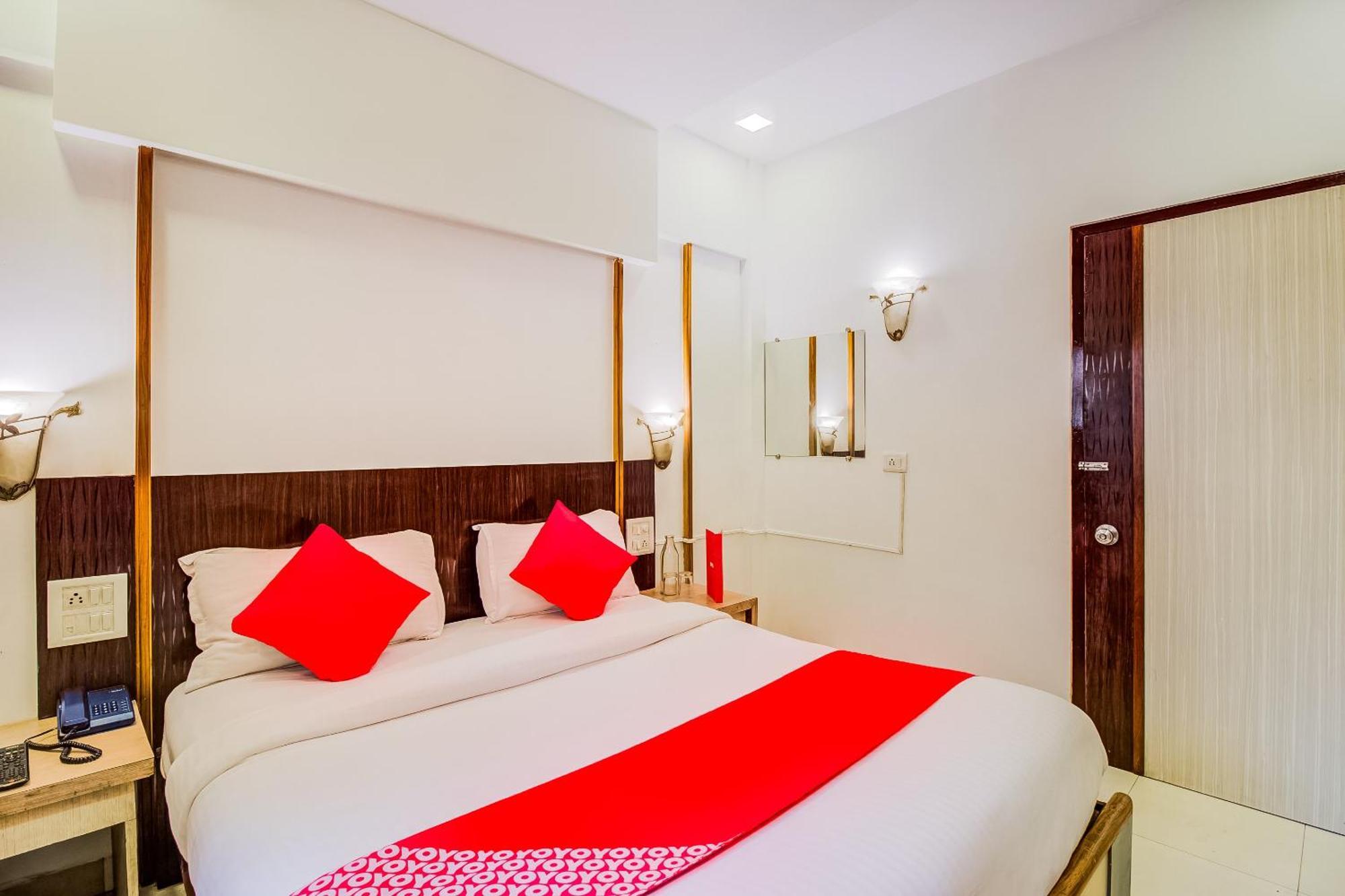 Hotel Super Collection O Panchratna Panvel Exteriér fotografie